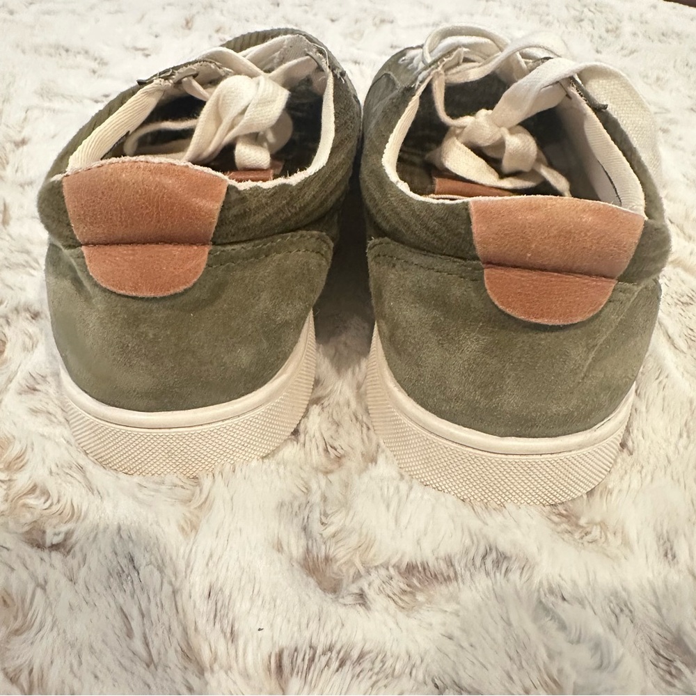 Revitalign Olive Green Corduroy Canvas Sneakers Womens size 10 - Picture 5 of 6
